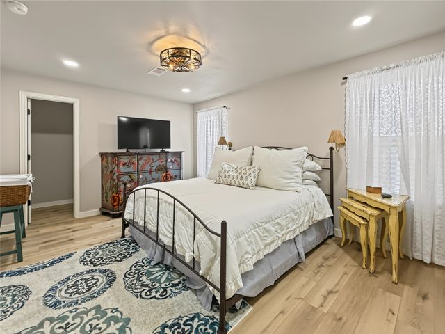 124 Marina View Court, Weatherford, TX 76087