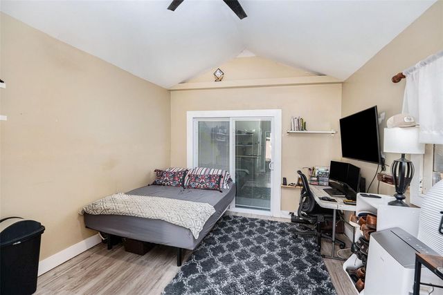 2024 OAKDALE WAY, Clearwater, FL 33755