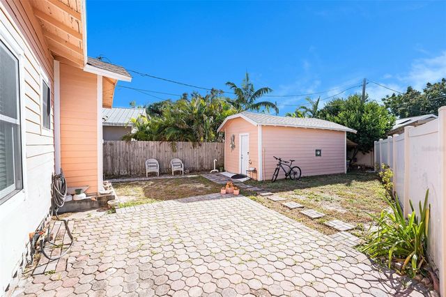 2024 OAKDALE WAY, Clearwater, FL 33755