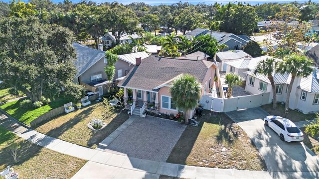 2024 OAKDALE WAY, Clearwater, FL 33755