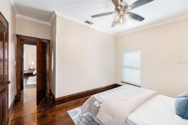 2024 OAKDALE WAY, Clearwater, FL 33755