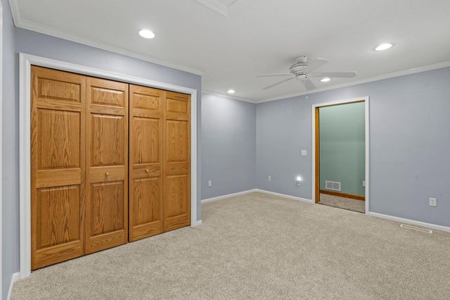 456 Vadnais Road, Vadnais Heights, MN 55127