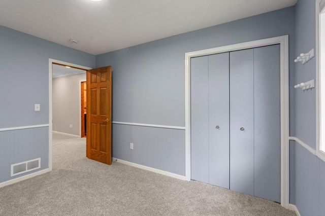 456 Vadnais Road, Vadnais Heights, MN 55127