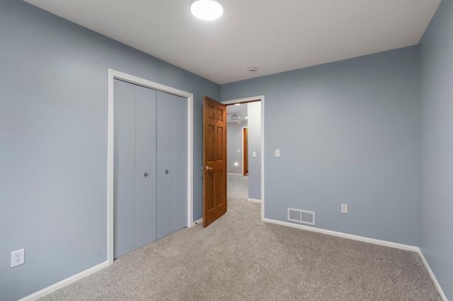 456 Vadnais Road, Vadnais Heights, MN 55127