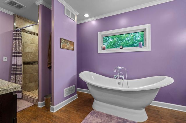 456 Vadnais Road, Vadnais Heights, MN 55127