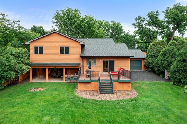 456 Vadnais Road, Vadnais Heights, MN 55127