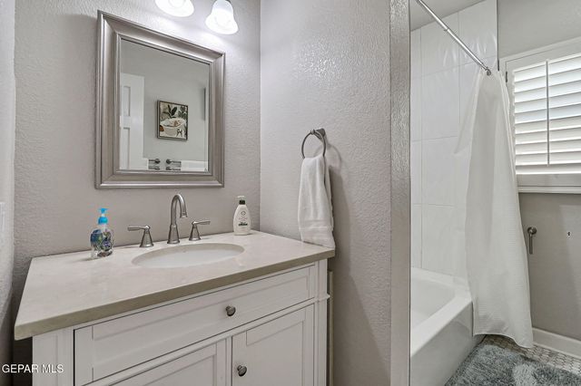 3511 MURRAY Place, El Paso, TX 79902