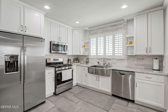 3511 MURRAY Place, El Paso, TX 79902