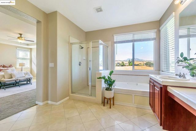 2665 Torrey Pines Dr, Brentwood, CA 94513