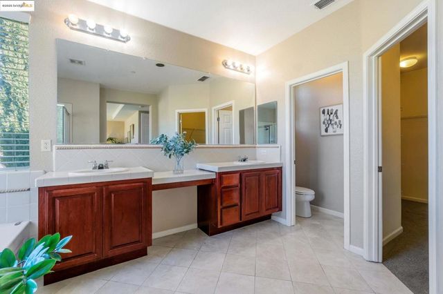 2665 Torrey Pines Dr, Brentwood, CA 94513