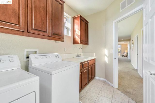 2665 Torrey Pines Dr, Brentwood, CA 94513