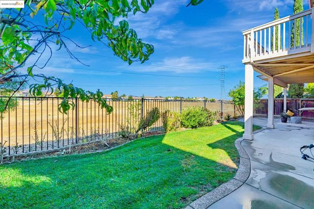 2665 Torrey Pines Dr, Brentwood, CA 94513