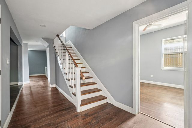 2024 Bourbon Street, Dallas, TX 75226