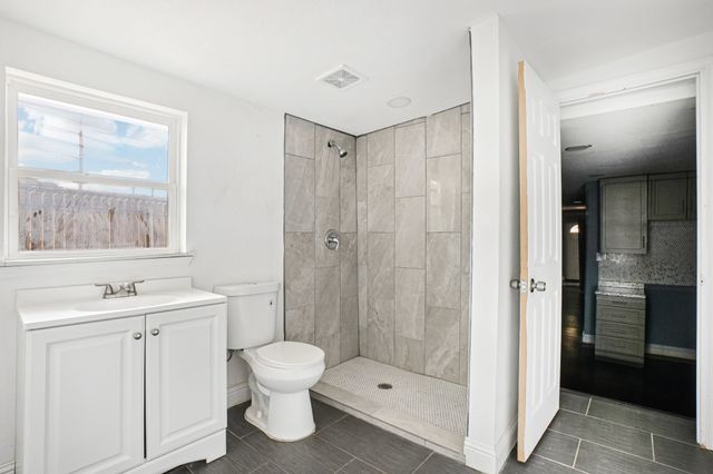 2024 Bourbon Street, Dallas, TX 75226