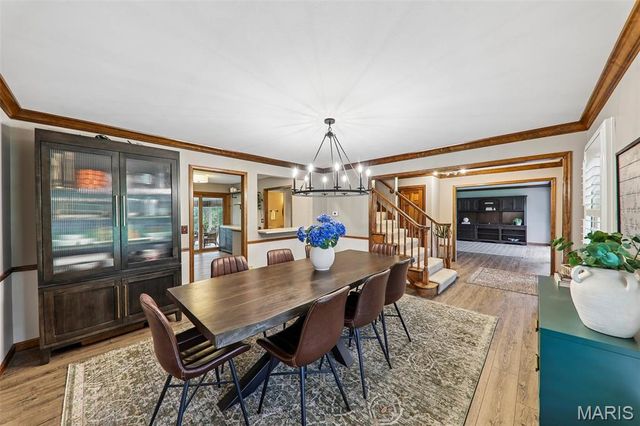 240 Whiting Lane, Chesterfield, MO 63005