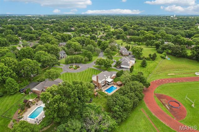240 Whiting Lane, Chesterfield, MO 63005