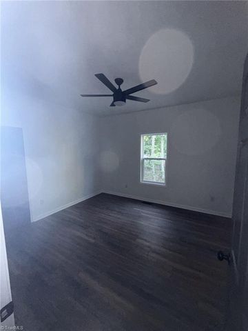 104 Oakwood Trail Road, King, NC 27021