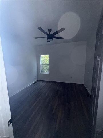 104 Oakwood Trail Road, King, NC 27021