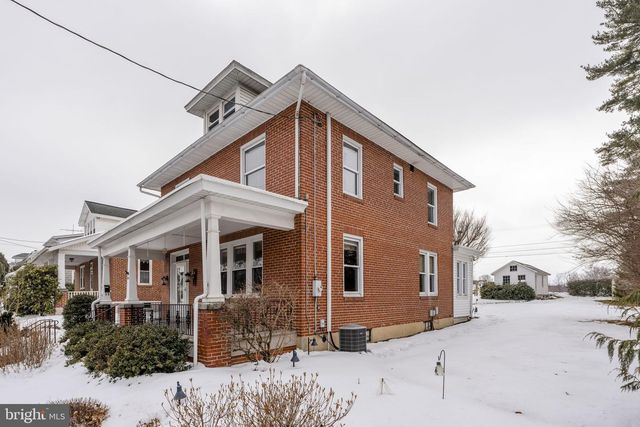 418 W SUNSET AVE, Ephrata, PA 17522