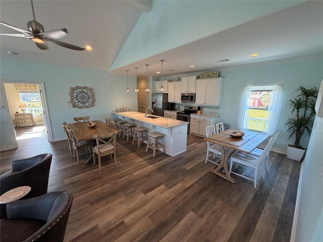 926 Surfside Drive, Crystal Beach, TX 77650