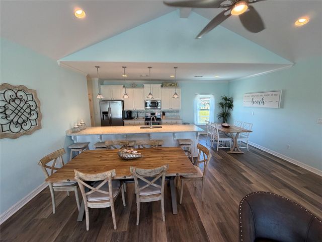 926 Surfside Drive, Crystal Beach, TX 77650