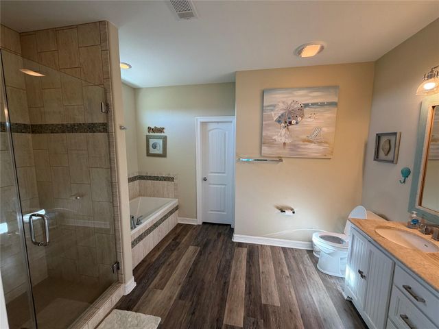 926 Surfside Drive, Crystal Beach, TX 77650