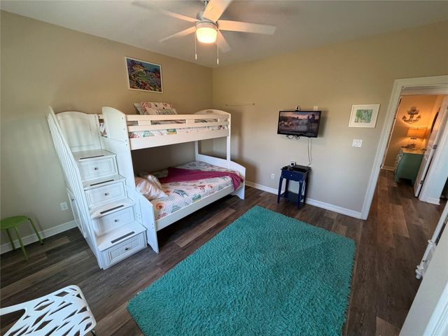 926 Surfside Drive, Crystal Beach, TX 77650