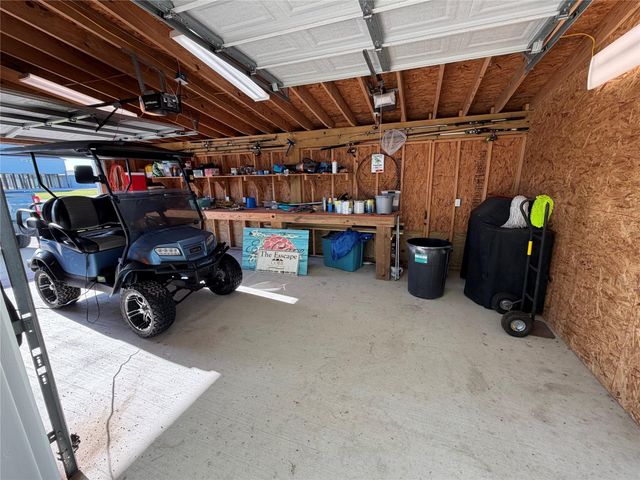 926 Surfside Drive, Crystal Beach, TX 77650