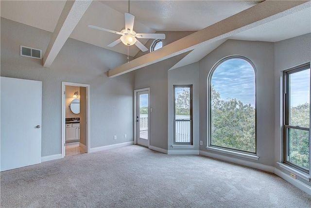 19300 Crosswind CIR, Spicewood, TX 78669