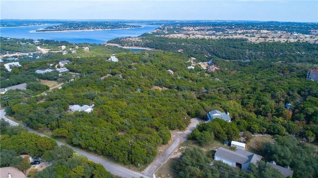 19300 Crosswind CIR, Spicewood, TX 78669