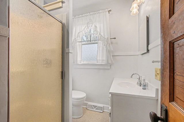 224 E 2nd Street, Silver Grove, KY 41085