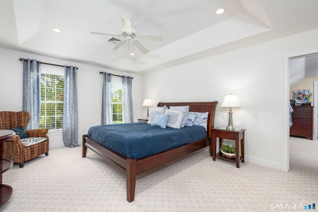 43 Ellsworth Lane, Ellington, CT 06029