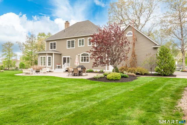 43 Ellsworth Lane, Ellington, CT 06029