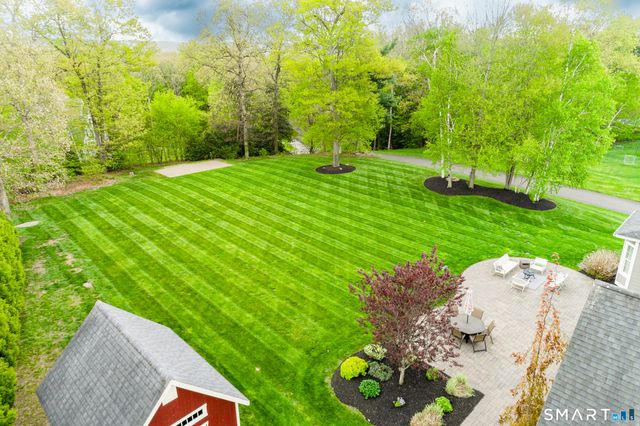 43 Ellsworth Lane, Ellington, CT 06029