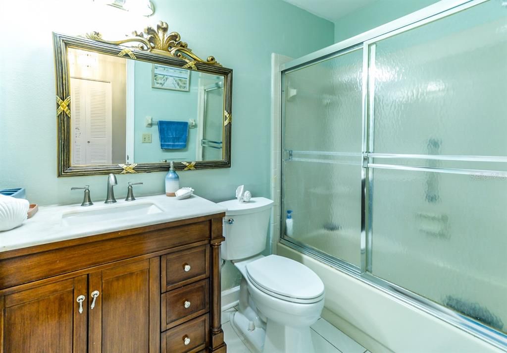 Image 15 of property listing at 2410 LANCASTER DRIVE NA, Sun City Center, FL 33573