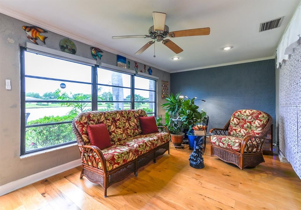 Image 21 of property listing at 2410 LANCASTER DRIVE NA, Sun City Center, FL 33573