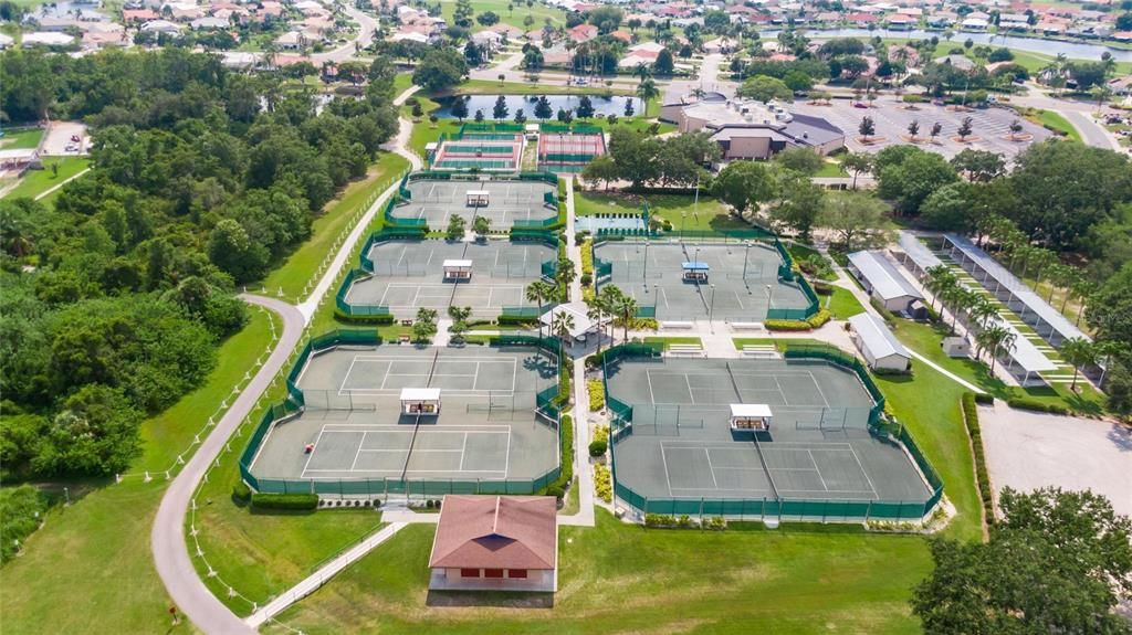 Image 32 of property listing at 2410 LANCASTER DRIVE NA, Sun City Center, FL 33573