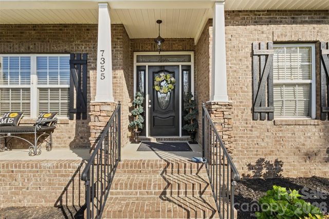 7355 Drury Lane, Denver, NC 28037