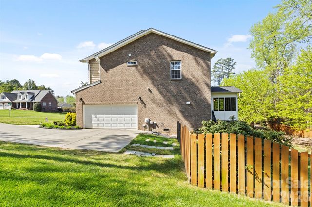 7355 Drury Lane, Denver, NC 28037