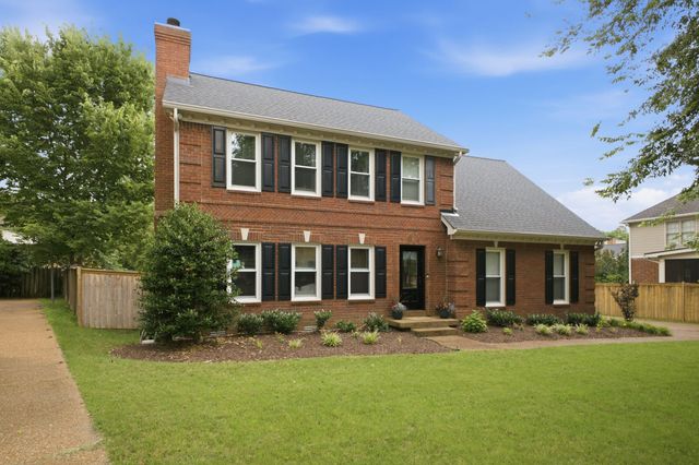 519 Hampton Height Ln, Franklin, TN 37064