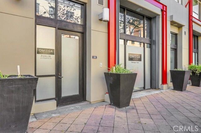 300 E 4th Street, Long Beach, CA 90802