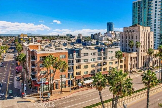 300 E 4th Street, Long Beach, CA 90802