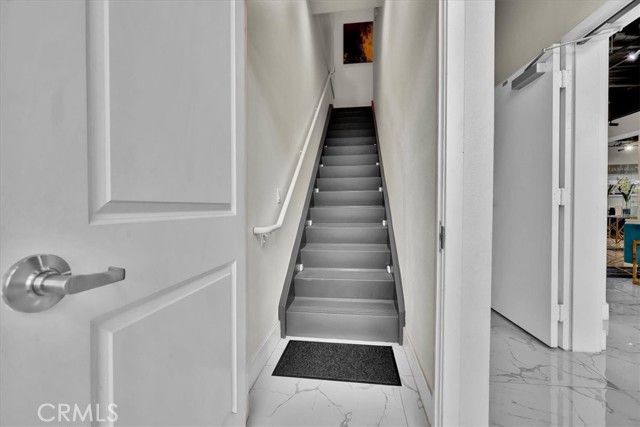 300 E 4th Street, Long Beach, CA 90802