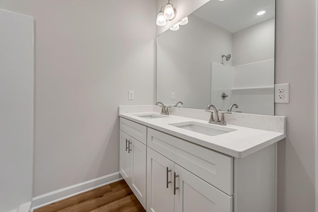 15 Shebbi Lane, Freeport, FL 32439