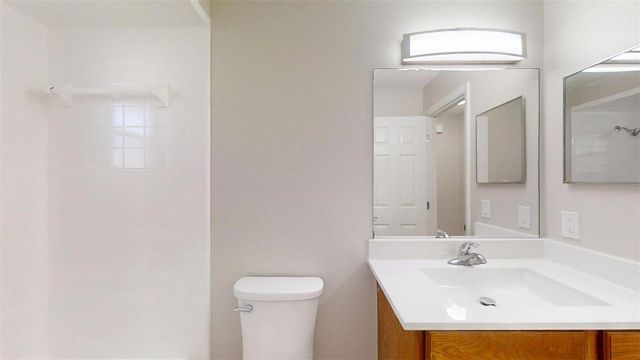 224 W MCCLENDON STREET, Lady Lake, FL 32159