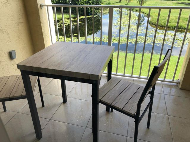 2040 Greenview Shores Boulevard 221, Wellington, FL 33414