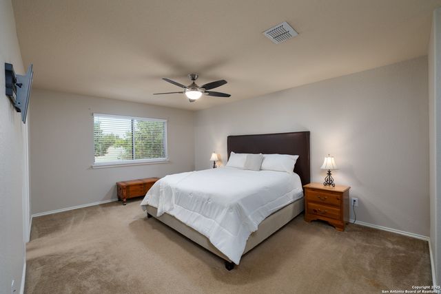 9915 Mustang Isle, San Antonio, TX 78254