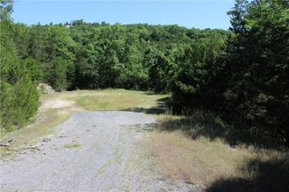 4 Beaver Circle, Holiday Island, AR 72631