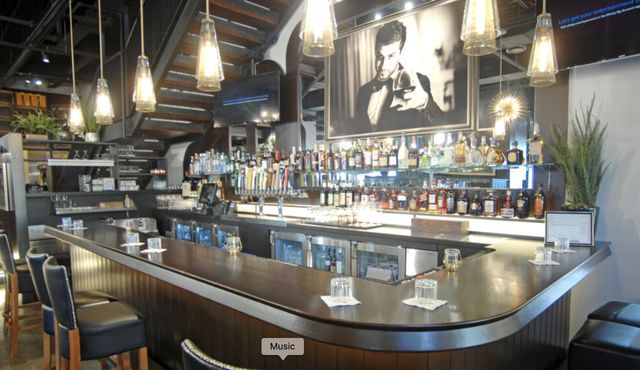 555 S Old Woodward Avenue 1009, Birmingham, MI 48009