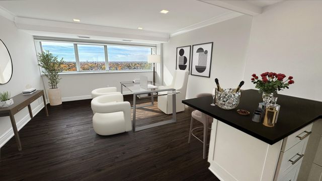 555 S Old Woodward Avenue 1009, Birmingham, MI 48009